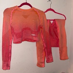 GYMSHARK OMBRÉ CROP TOP & LEGGINGS MATCHING SET